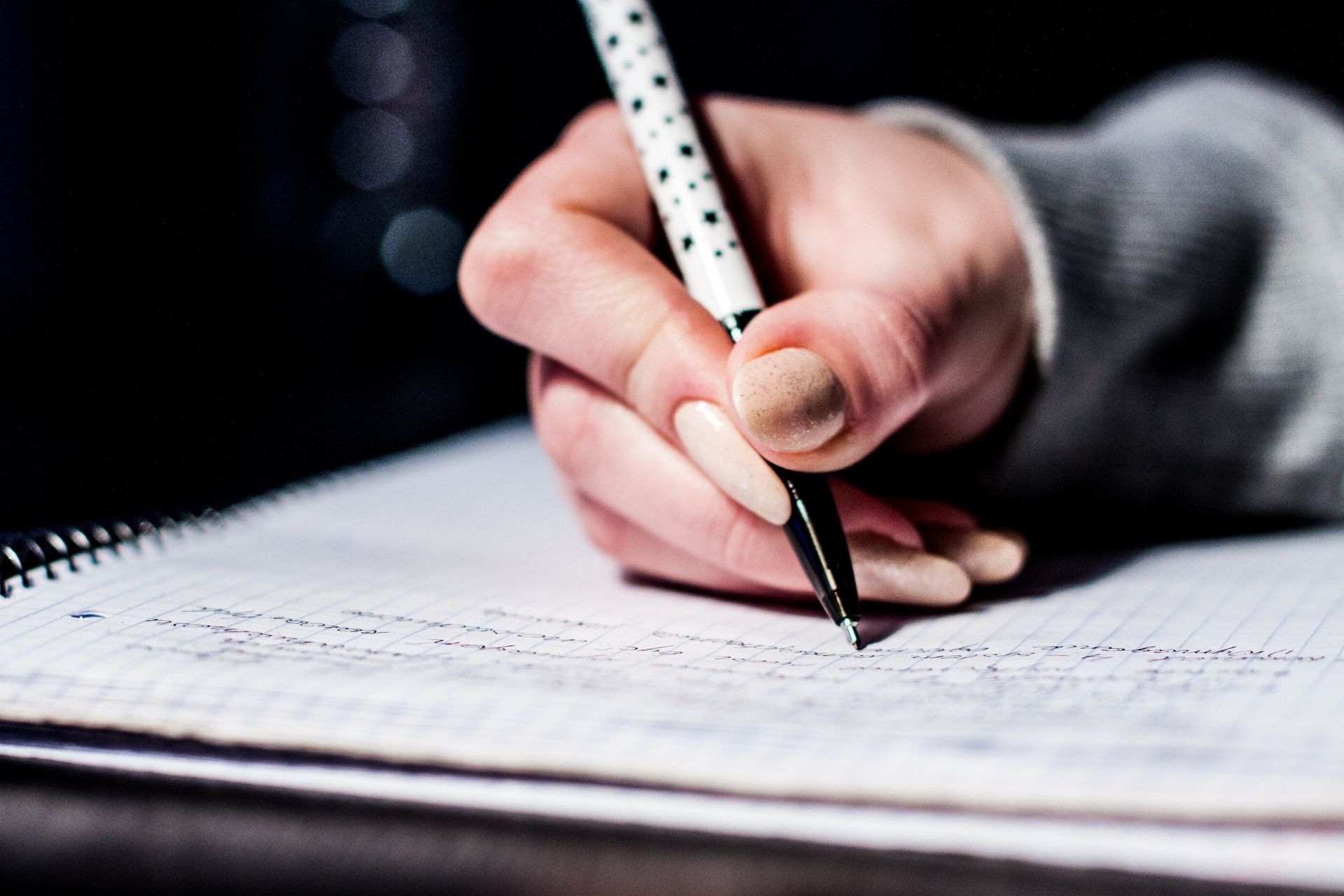 How ESL Medical Writers Can Overcome Common Writing Challenges